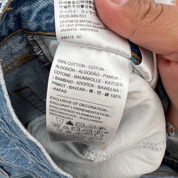 Levi's Premium Denim Wedgie Jeans Women's 28 Blue Straight Leg Button Fly Cotton - Picture 6 of 8